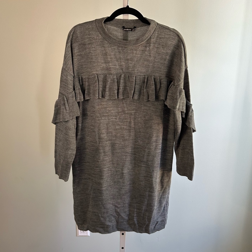 Stradivarius Gray Knit Ruffled Long Sleeve Sweater Dress